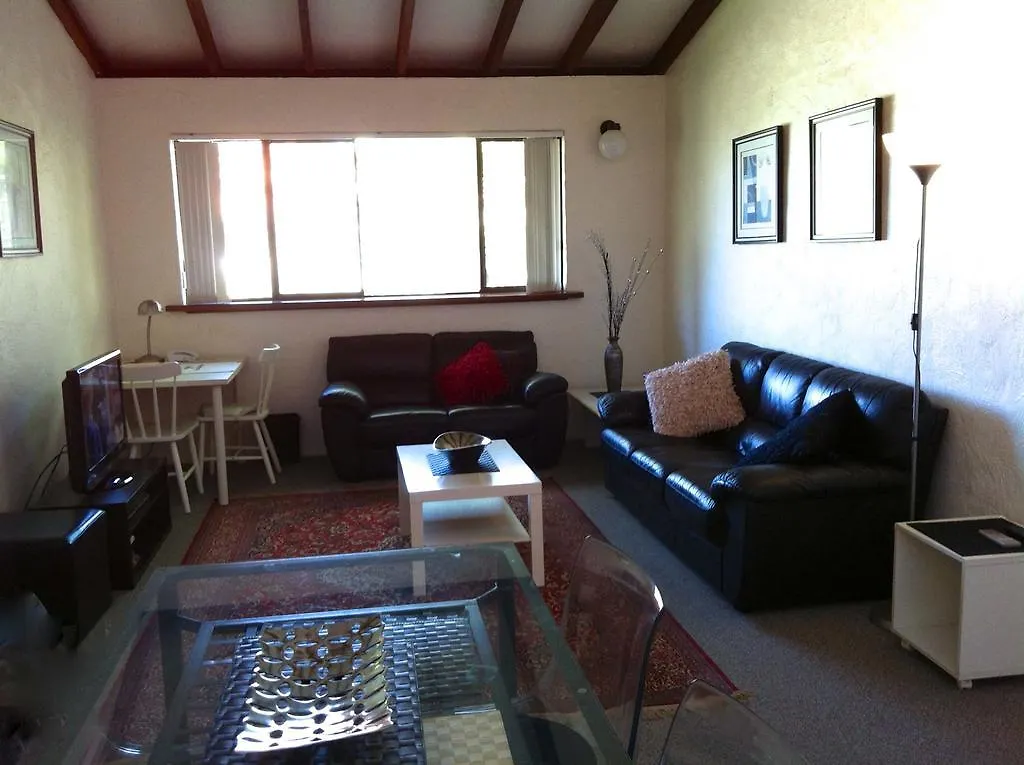 Kenata-Fairway Apartment Perth
