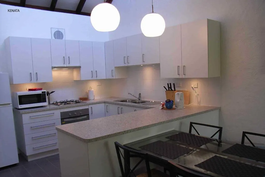 Kenata-Fairway Apartment Perth Australia
