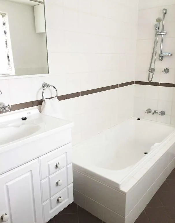 Kenata-Fairway Apartment Perth