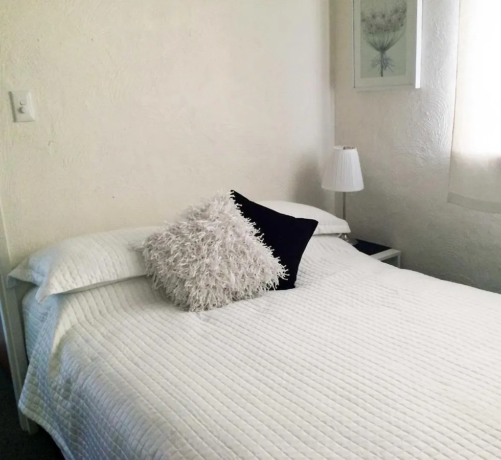 Kenata-Fairway Apartment Hotel Perth 0*,  Austrálie